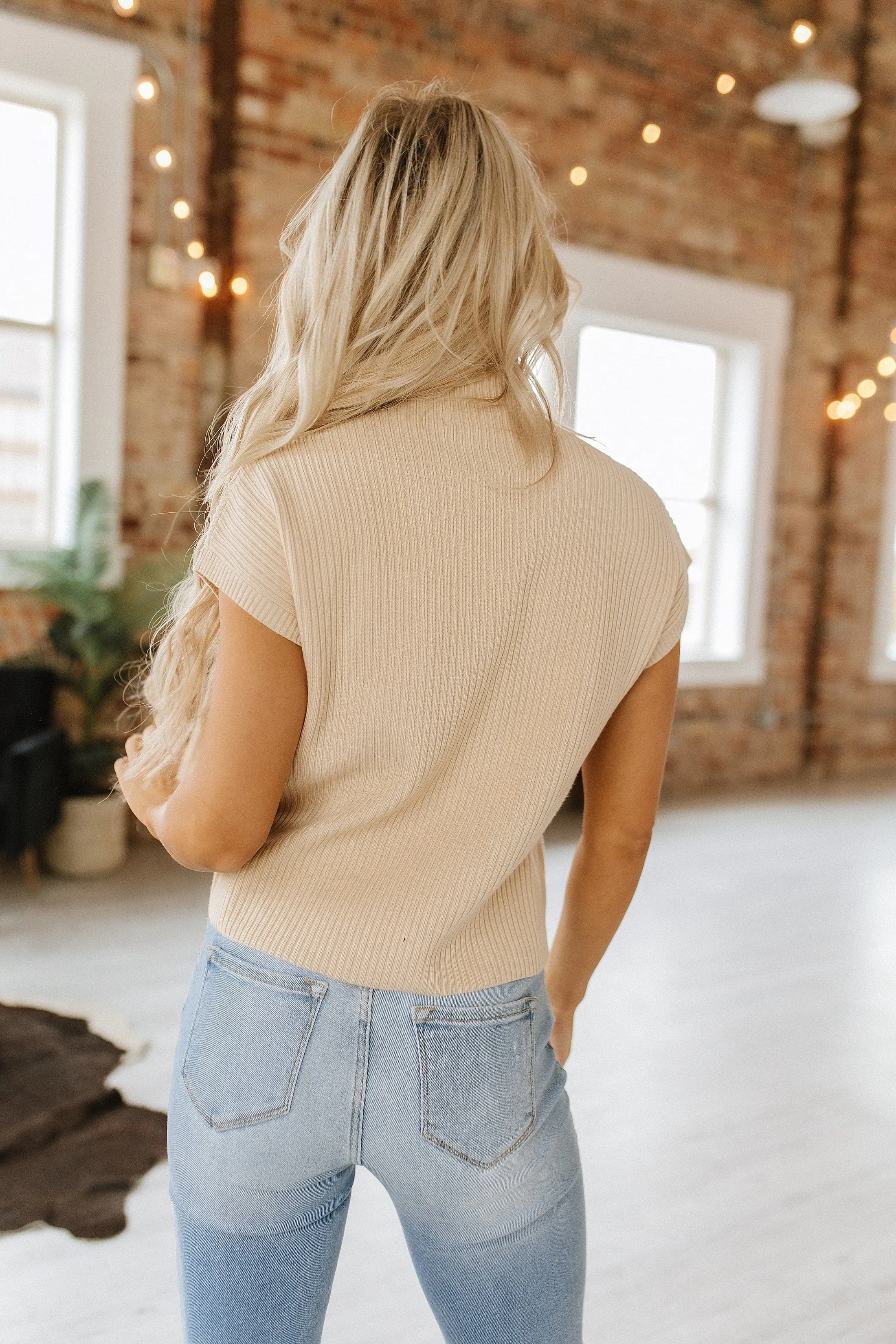 Apollo Knit Short Sleeve Sweater | DROPSHIP