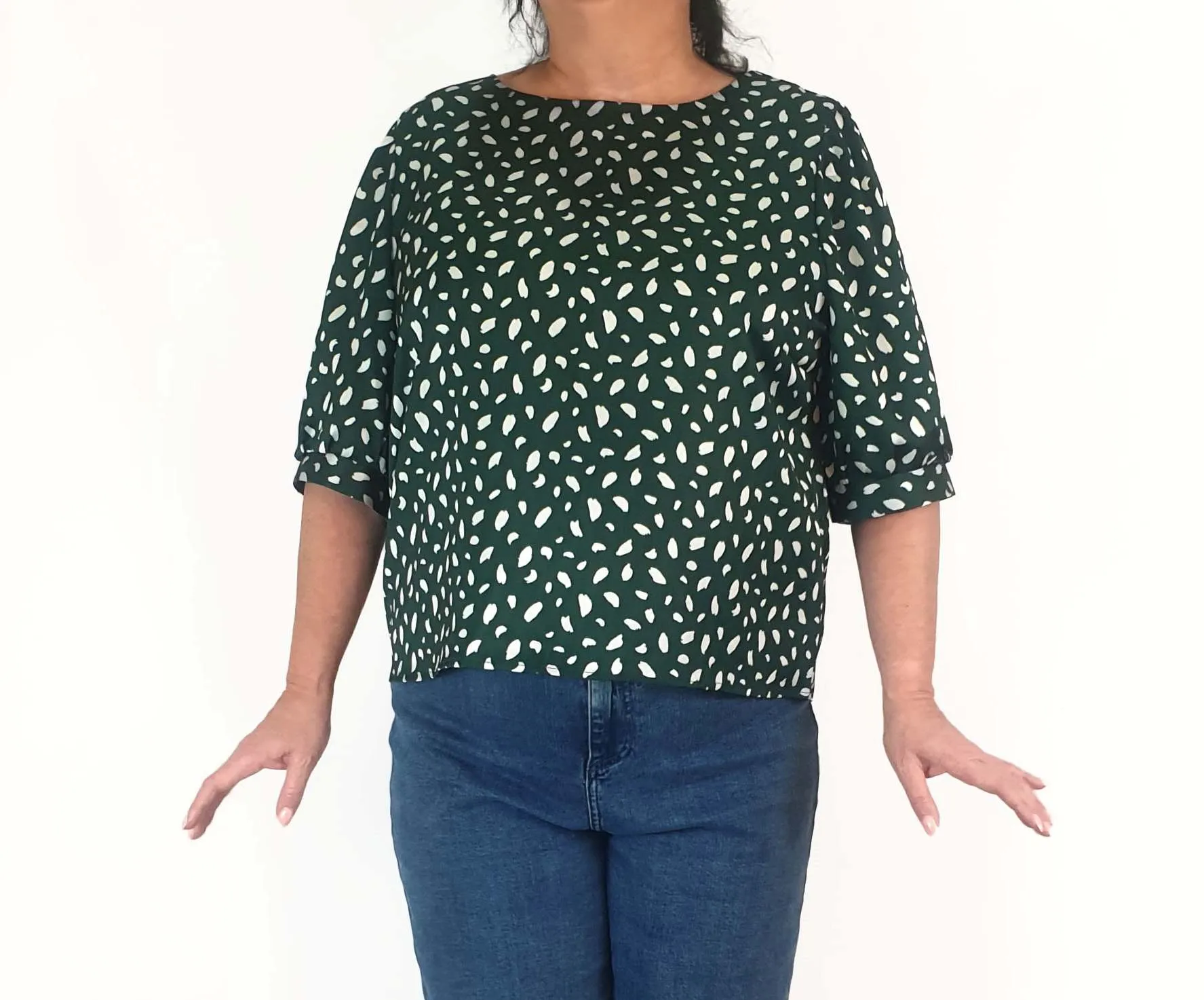 Atmos & Here green print half sleeve top size 18