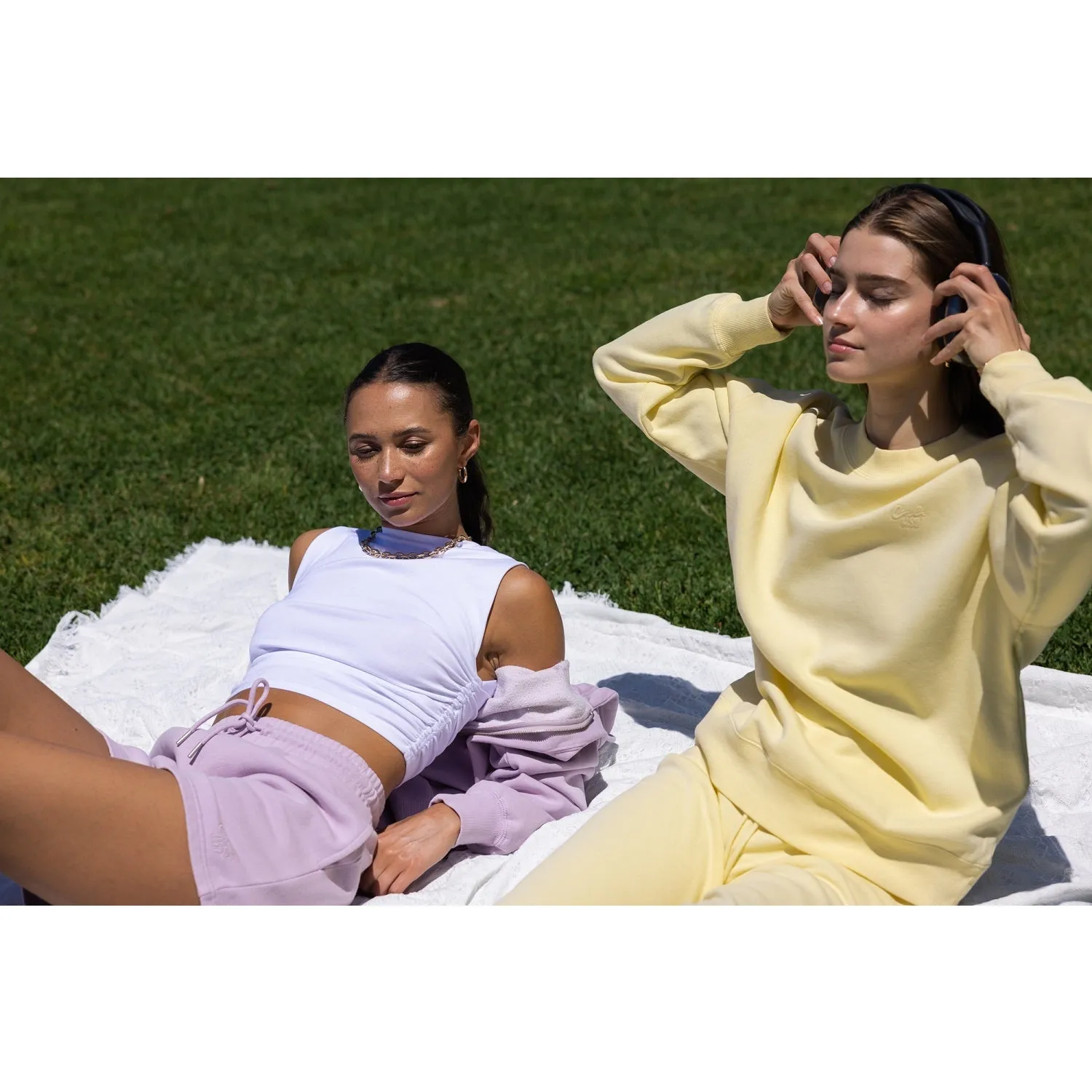 Cloud Fleece Crewneck Sweatshirt - Lemongrass Yellow