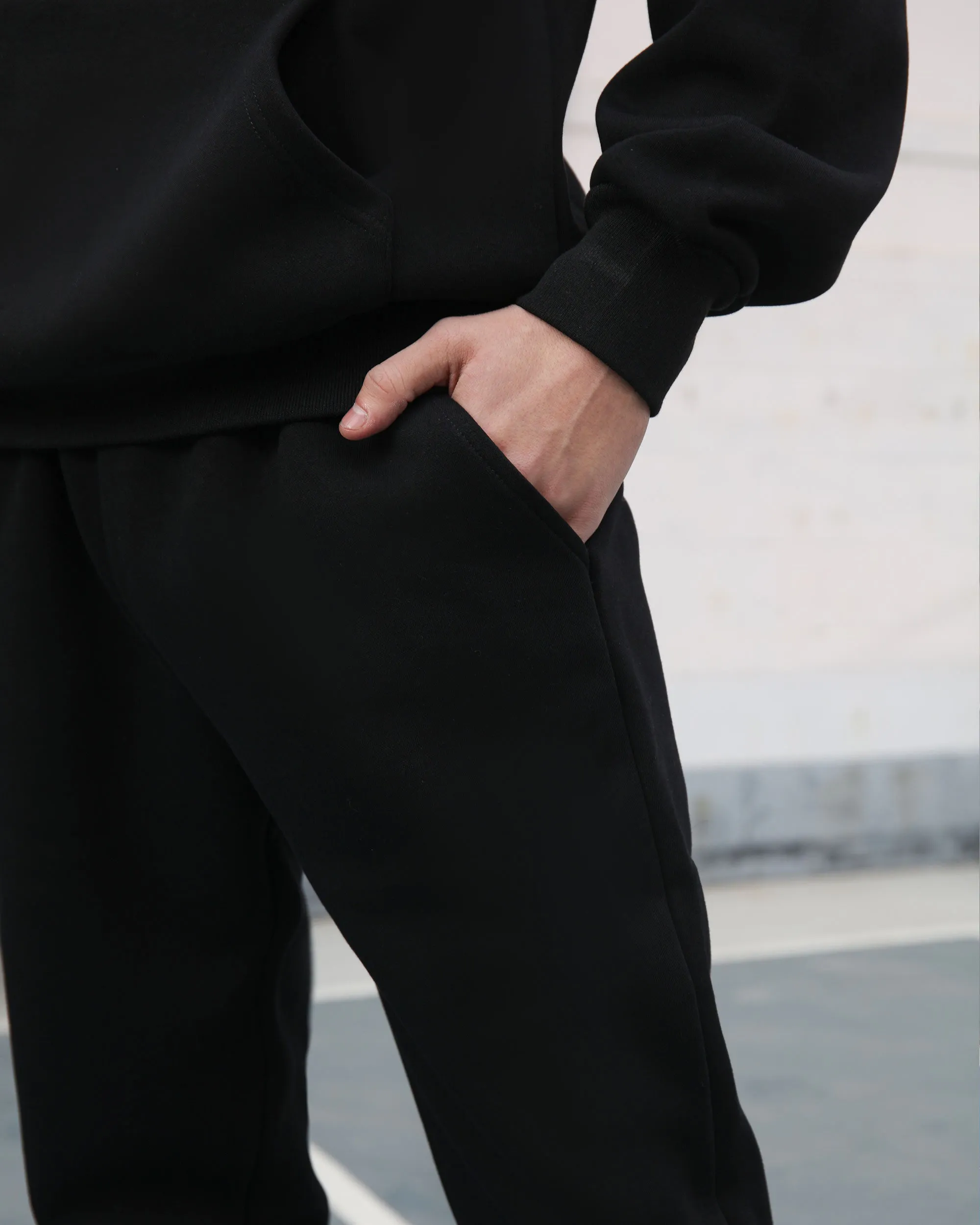 Effortless Style Hoodie & Jogger Set Black
