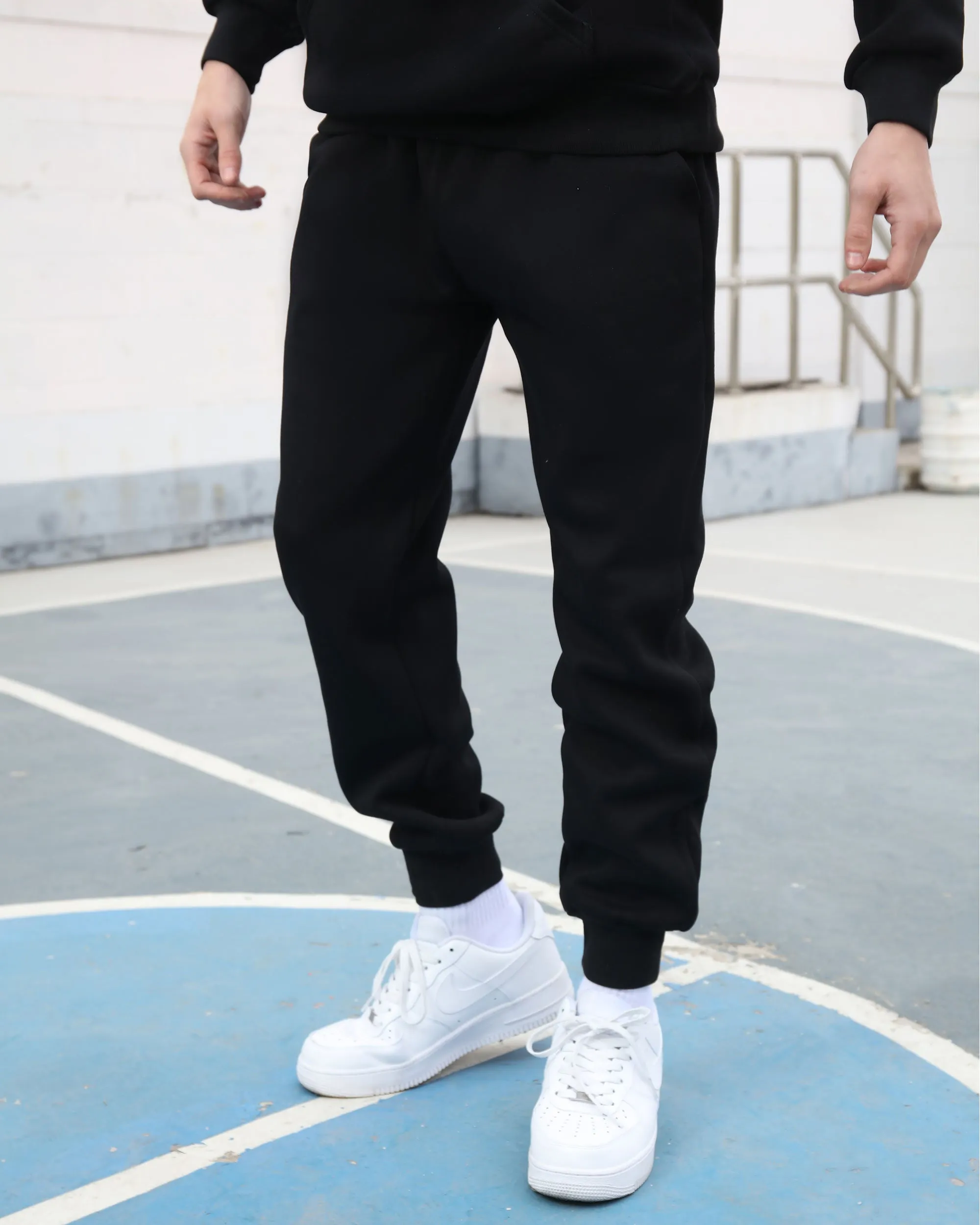 Effortless Style Hoodie & Jogger Set Black