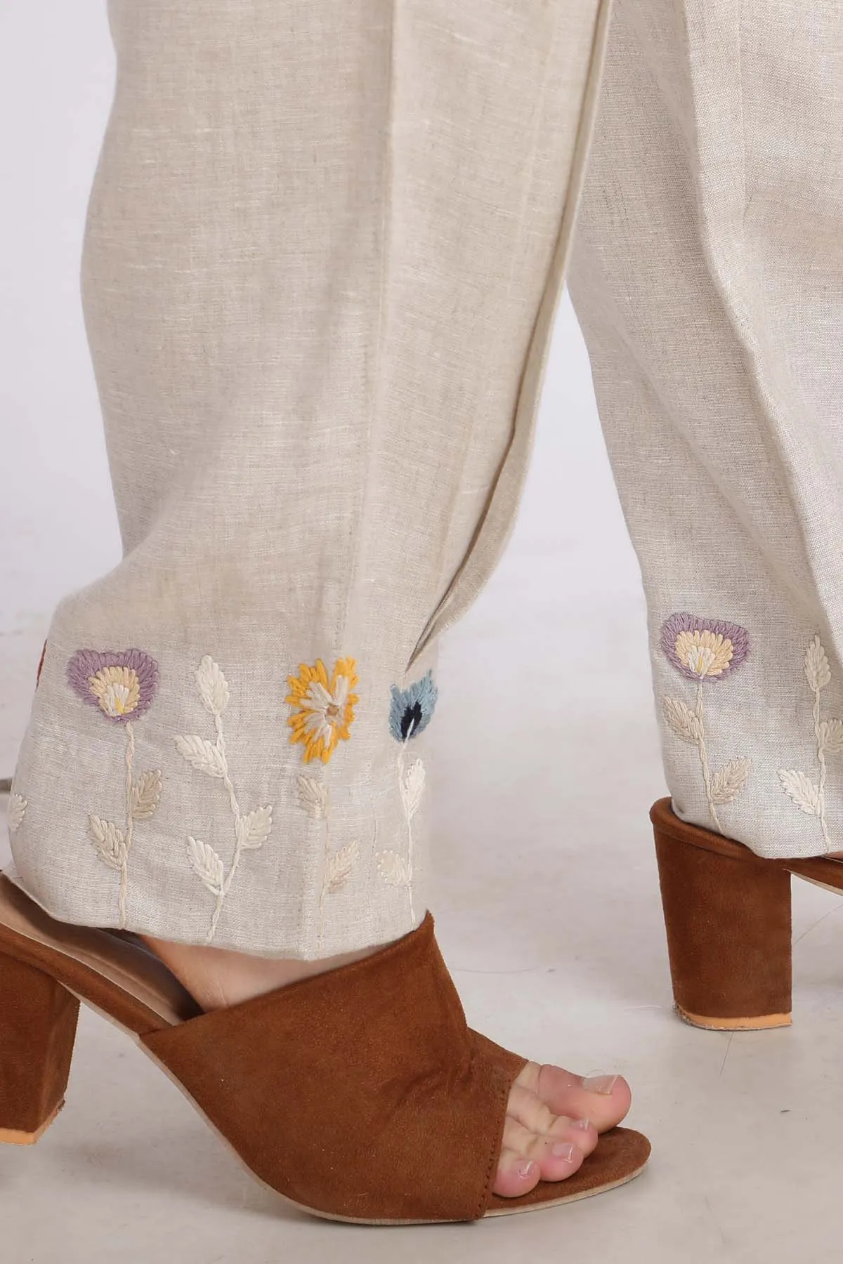 Embroidered Pleated Pants