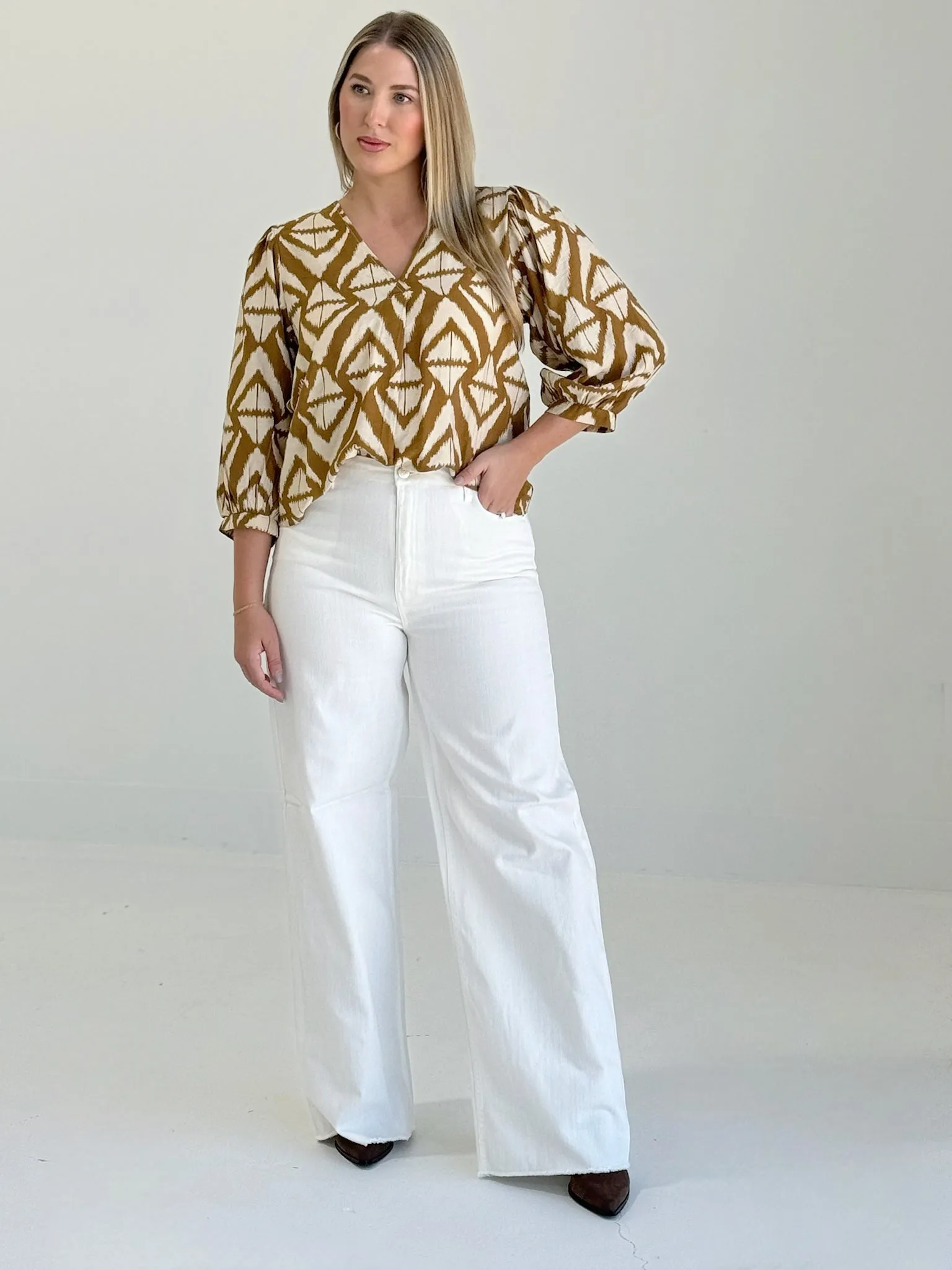 Fall's White Denim Jeans
