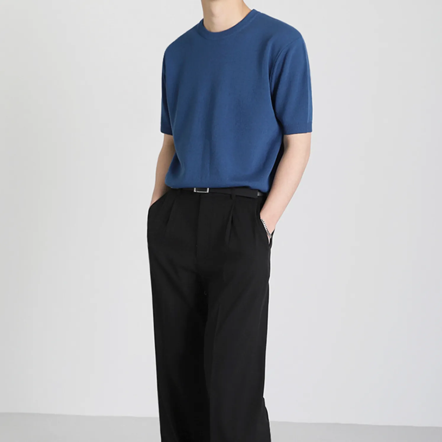 [Korean Style] 2 Colors Solid Short Sleeved T-shirt