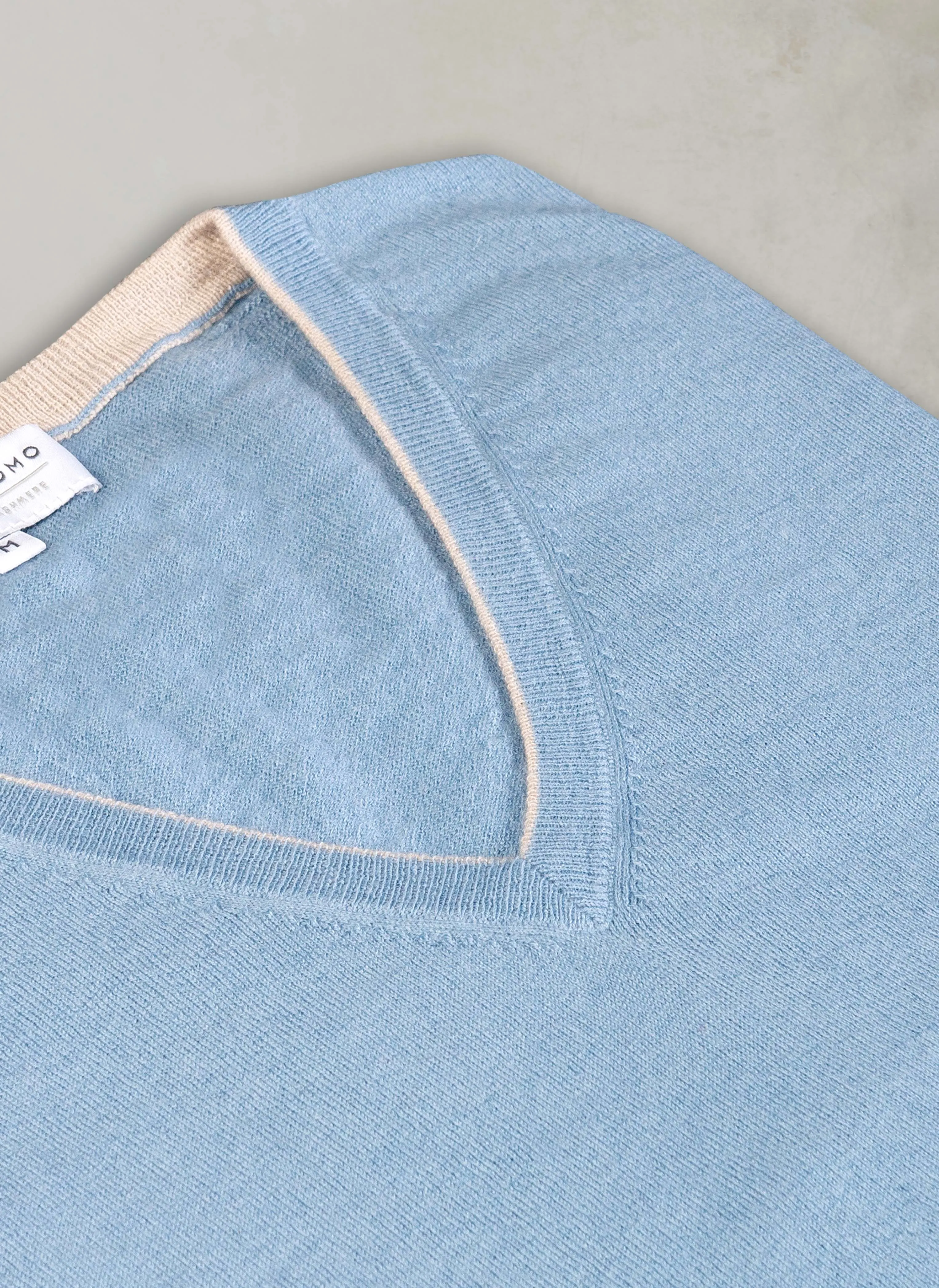 Men's St. Barths Contrast V-Neck Cashmere Sweater in Sky Blue