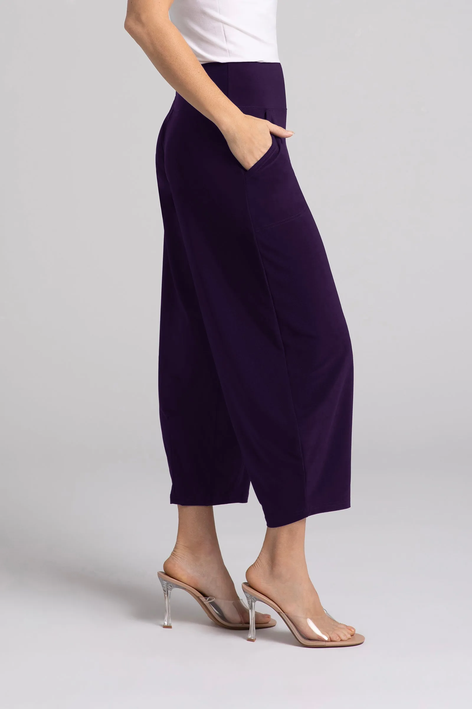Narrow Lantern Pant | Blackberry