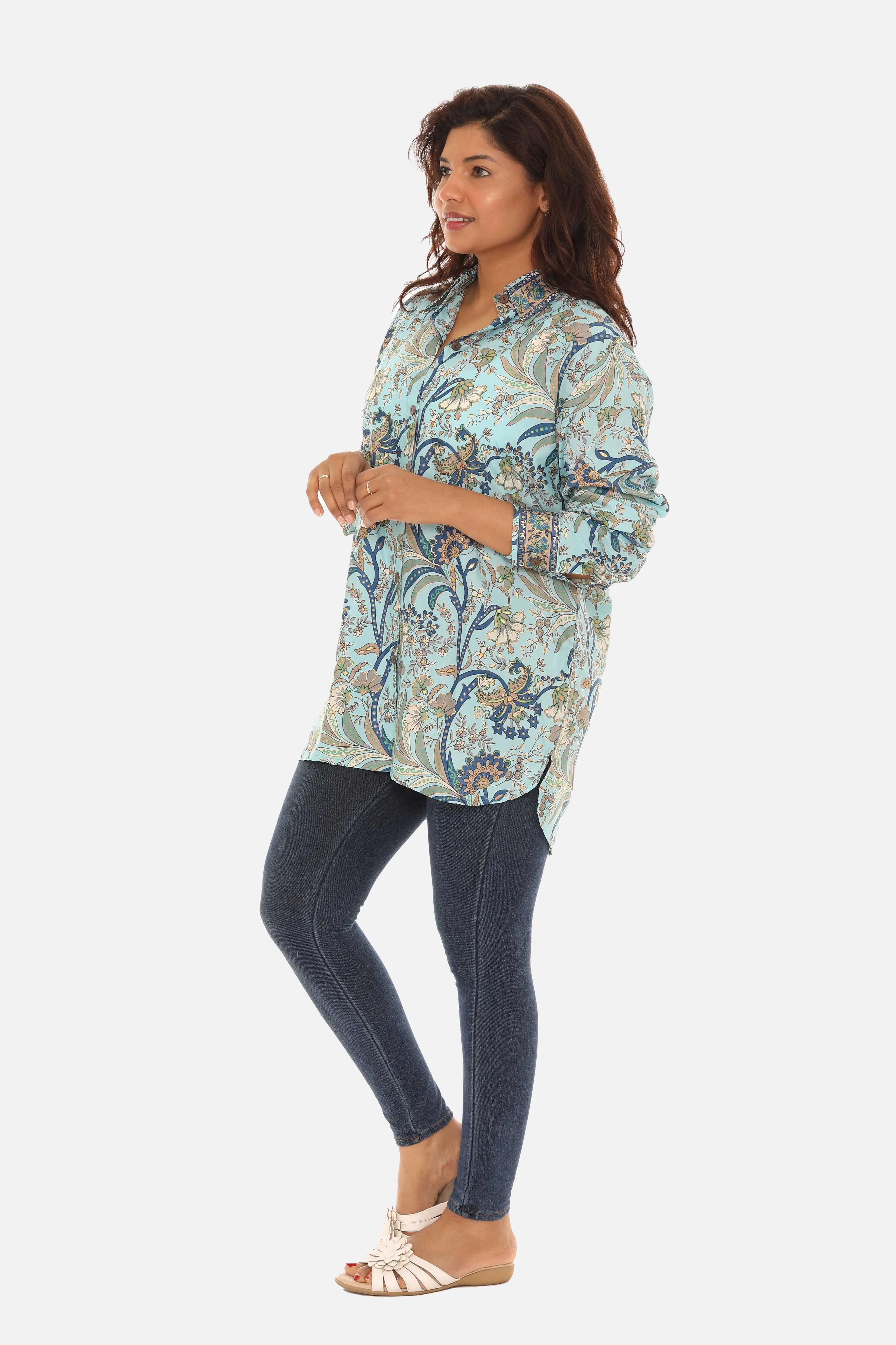 Printed Women's Button-Down Shirt for Effortless Style