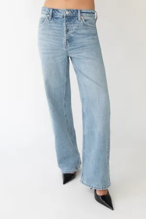 STRAIGHT LEG RELAXED FIT JEAN
