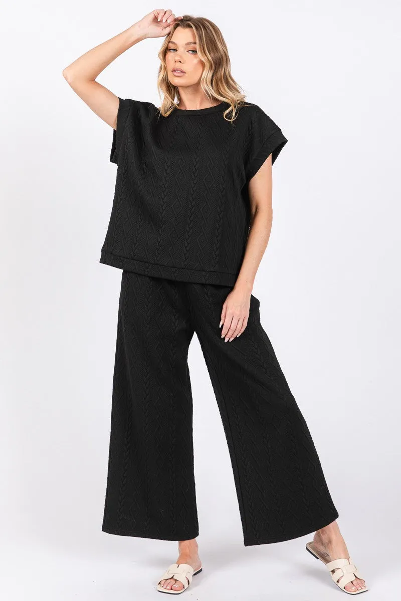 Textured Top And Pants Set