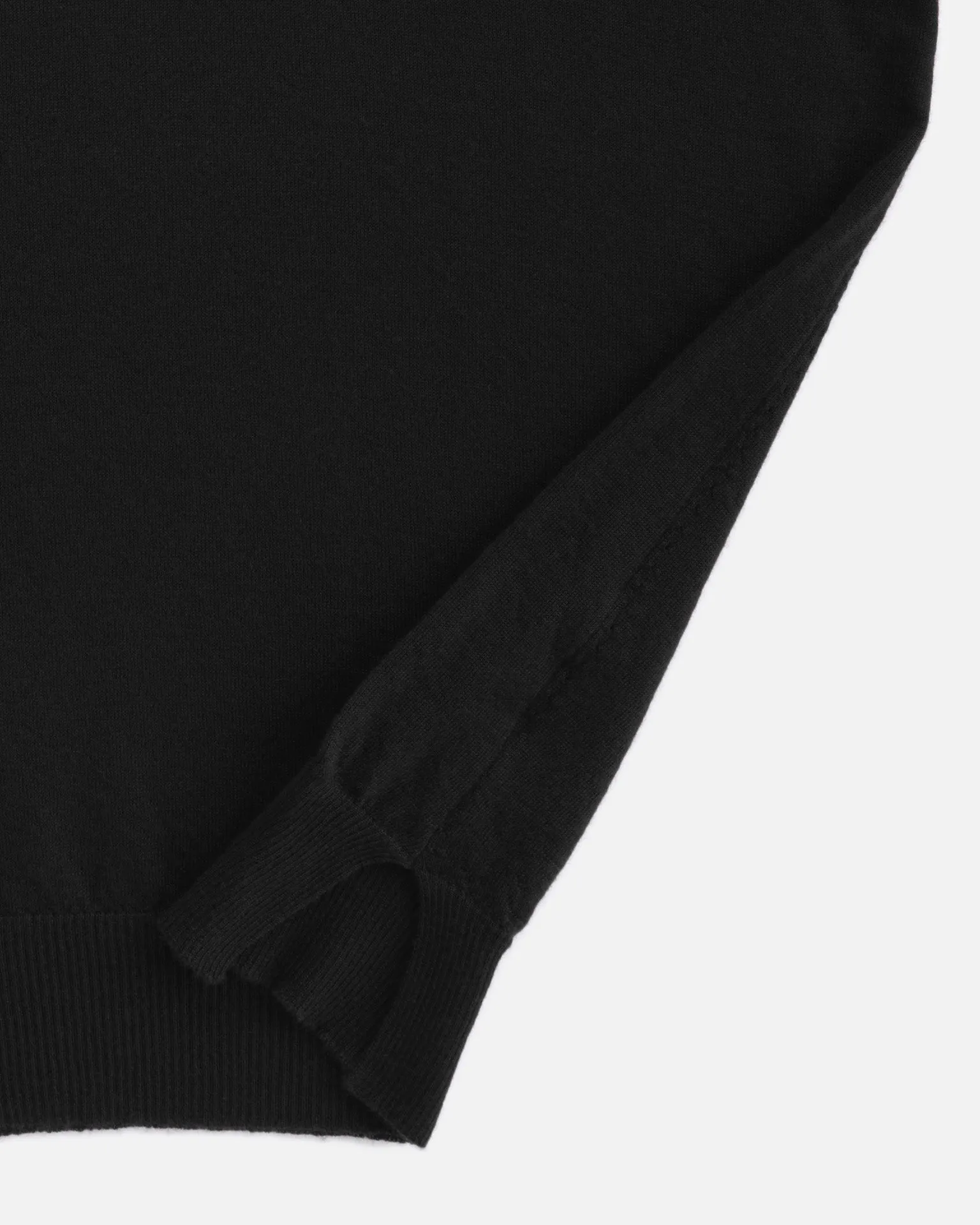 THE SUPER LIGHT ROLLNECK SWEATER | BLACK