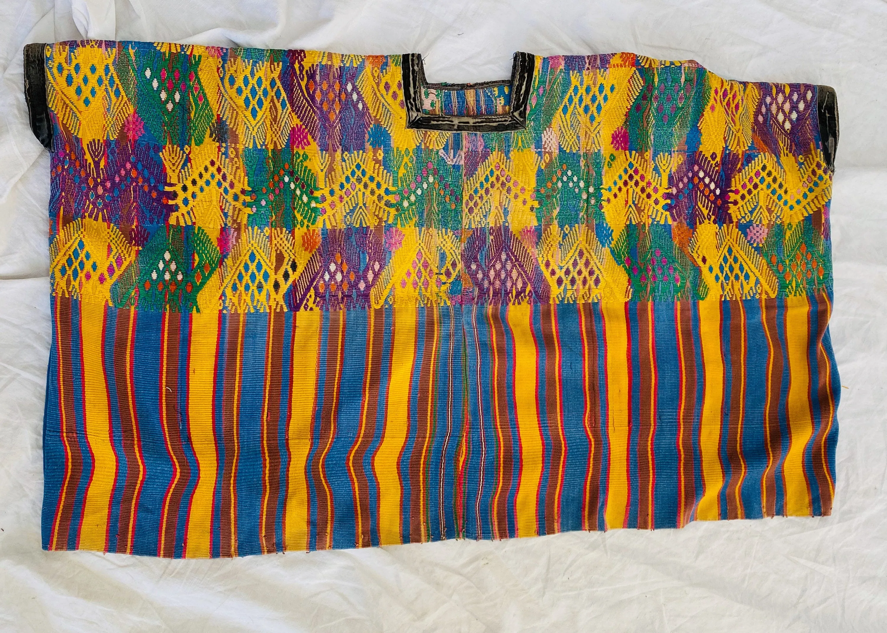 Vintage Guatemalan Huipil. San Juan Sacatepequez. Hand-woven