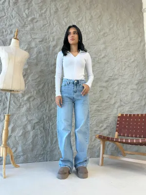 Wide Leg - Light Iced Blue Wash Jeans.